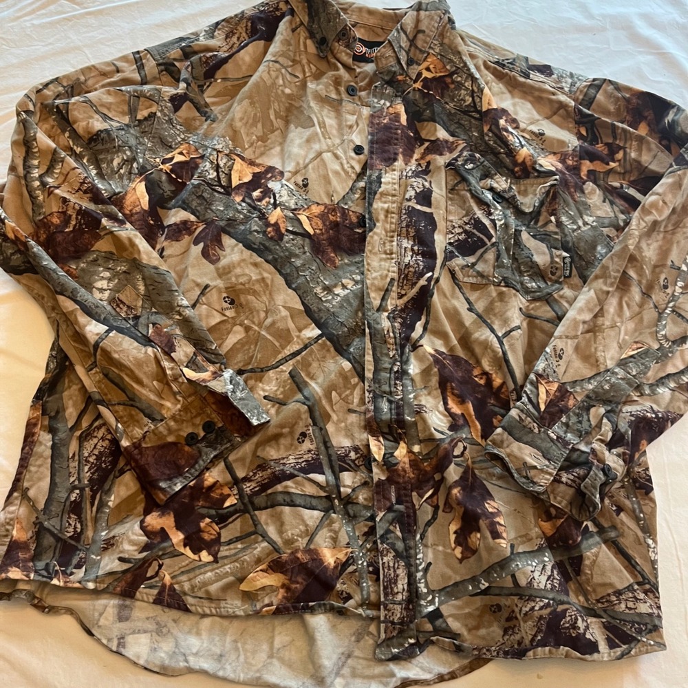 Outfitters Ridge Men's XL Camo Button Up Long Sleeve Shirt Hunting Fusion 3D